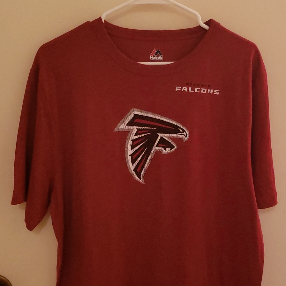 *BOGO FREE* Falcons Shirt - NWT